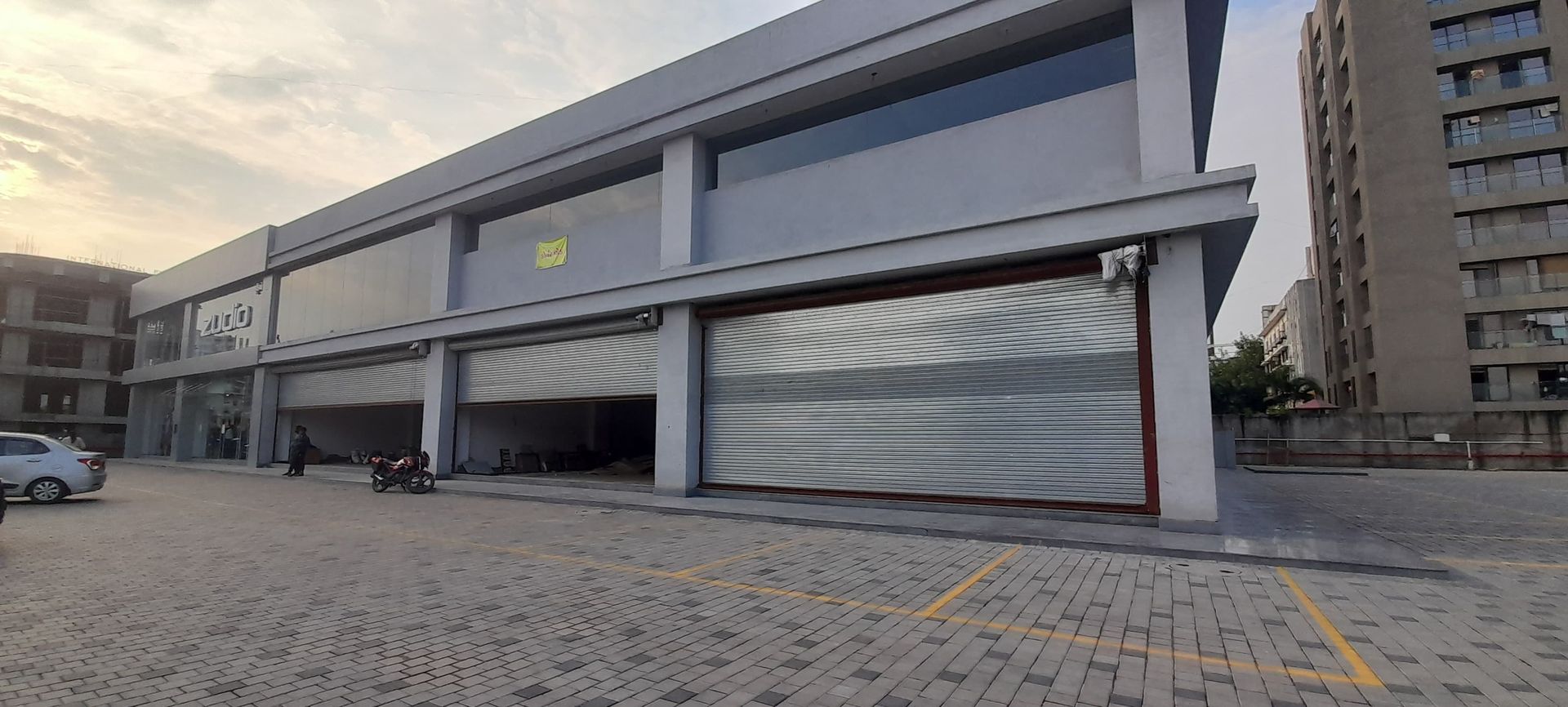 automatic rolling shutter